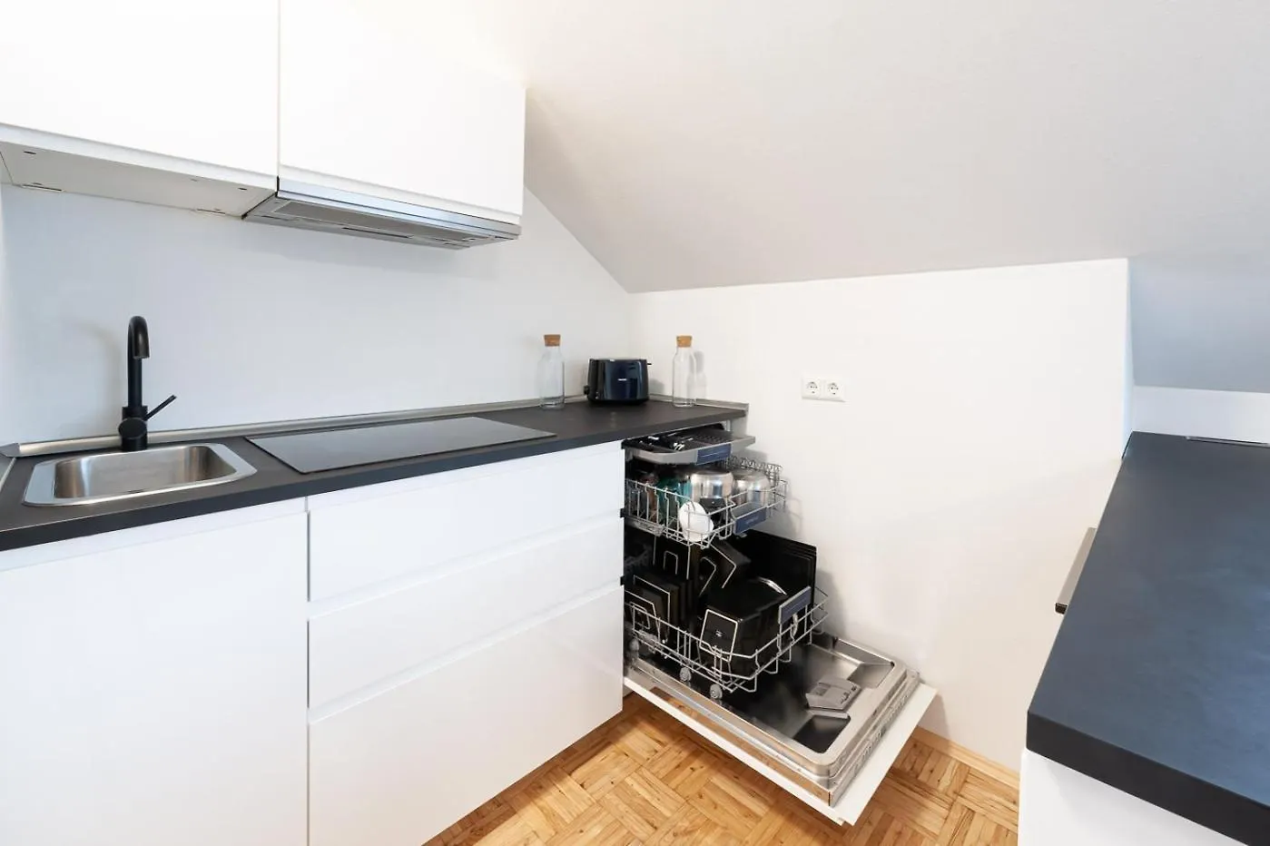 2 Zimmer Wohnung In Der Stadt - Grazy Appartment Apartment