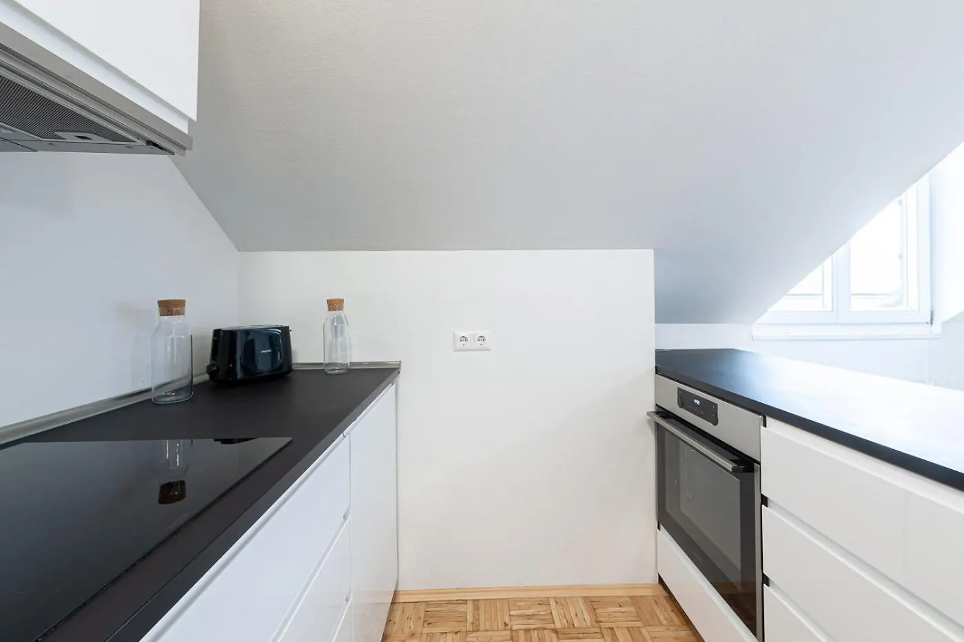2 Zimmer Wohnung In Der Stadt - Grazy Appartment 0*,  Rakousko